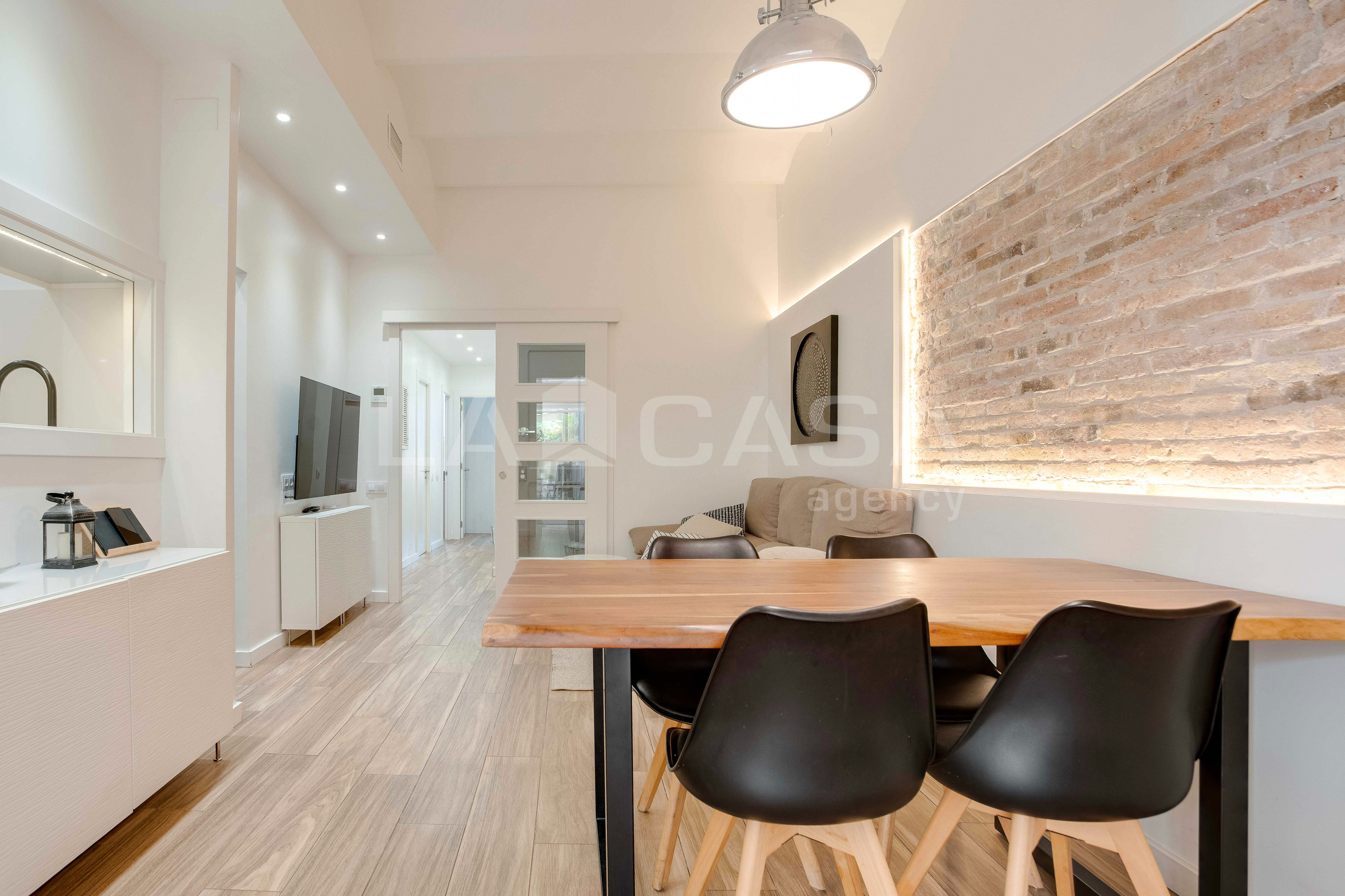 Living room of Flat for sale in L'Hospitalet de Llobregat  with Terrace
