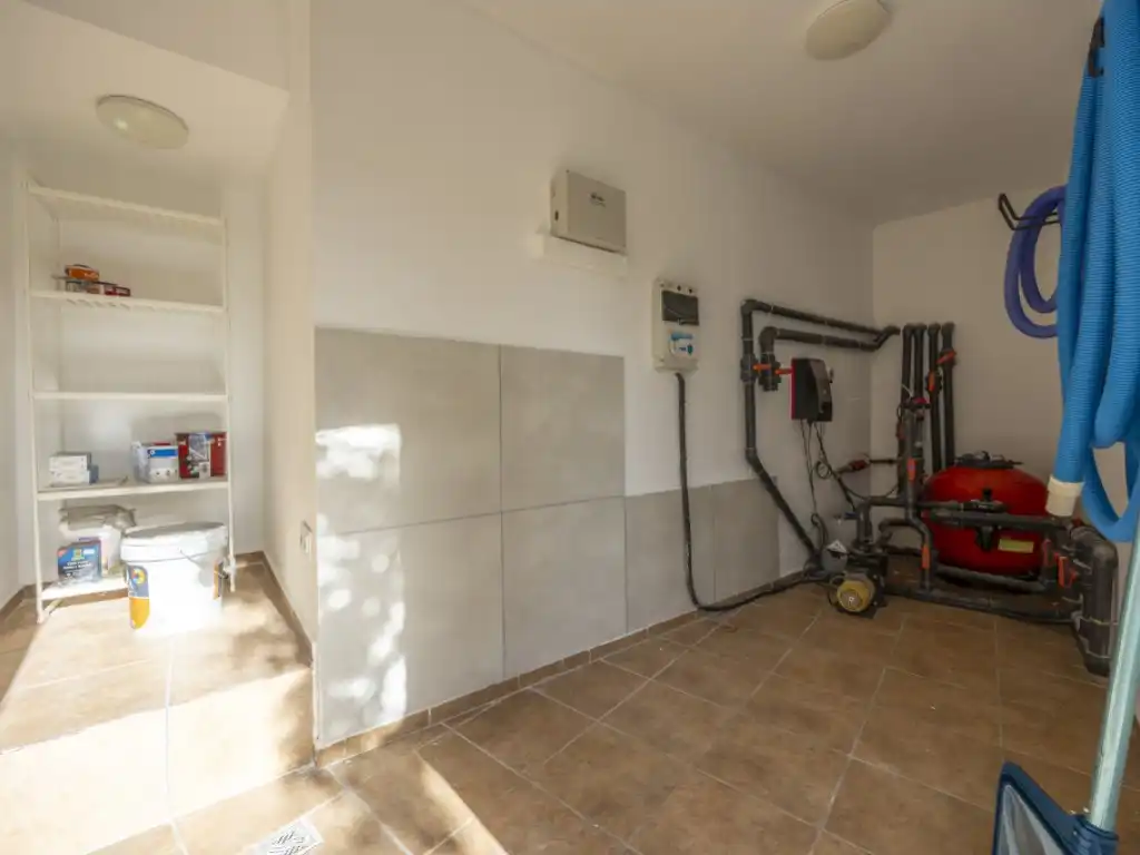 Houses for sale in Jávea / Xàbia  with Air Conditioner, Terrace and Swimming Pool