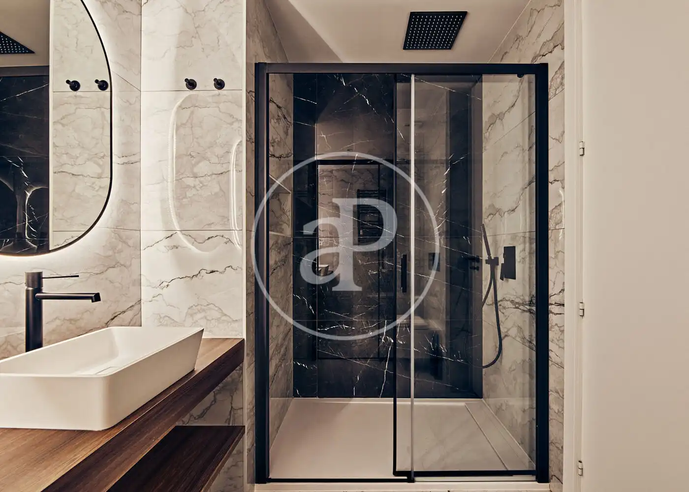 Baño de Piso en venta en Madrid con Aire acondicionado, Calefacción y Terraza