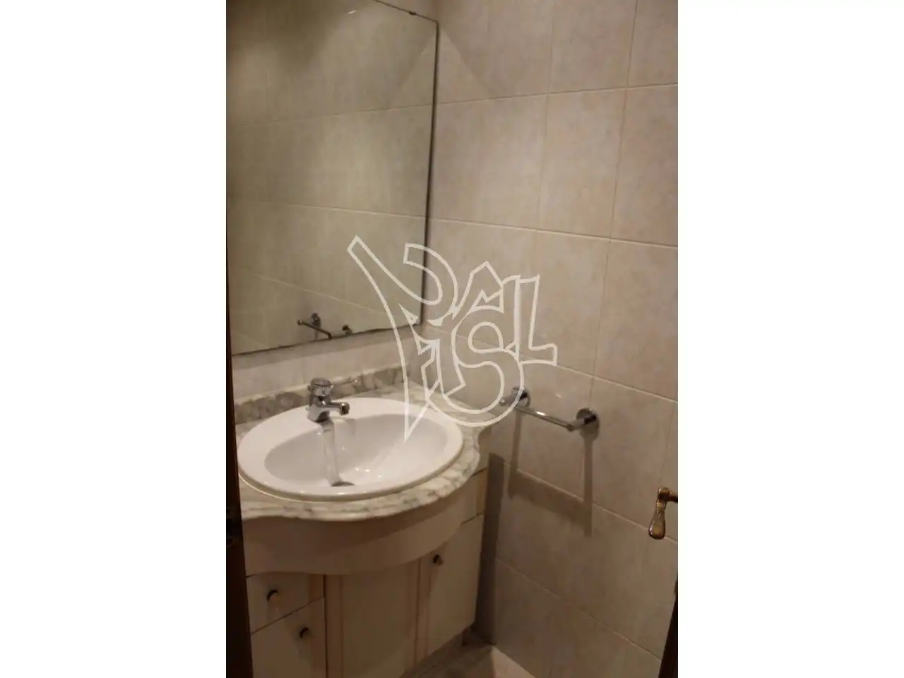 Flat with terrace to rent in Calle Manuel Roca i guardia, imagen 9
