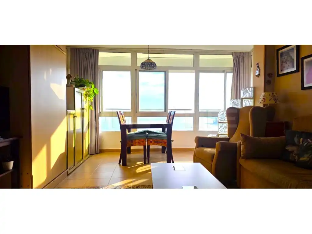 Sala de estar de Estudio de alquiler en Puerto Marina
