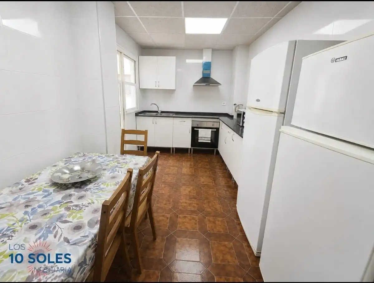 Cocina de Apartamento de alquiler en Orihuela con Amueblado