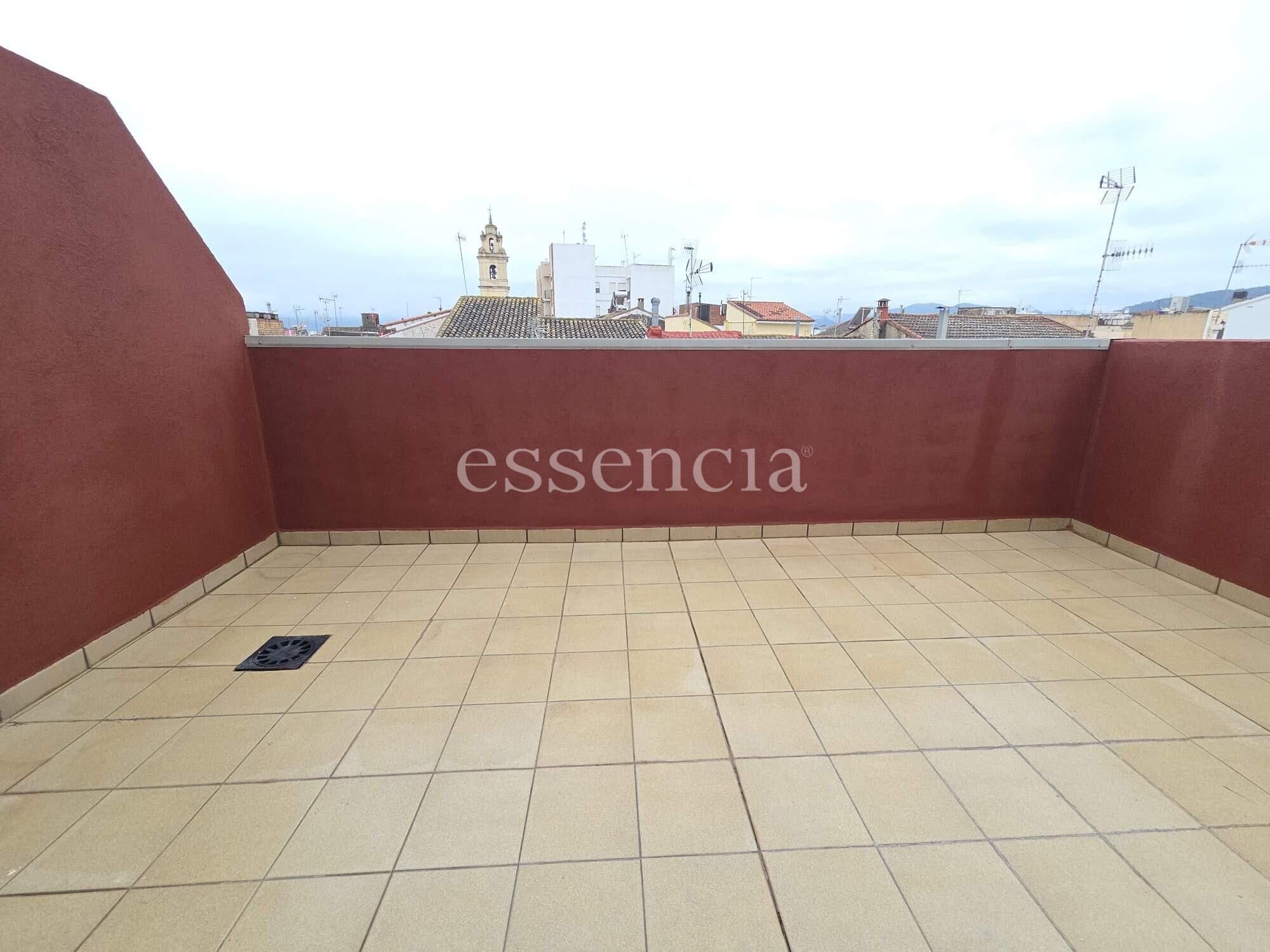 Terrasse von Einfamilien-Reihenhaus zum Verkauf in El Real de Gandia mit Klimaanlage, Terrasse und Abstellraum