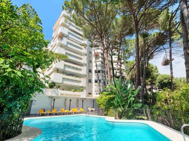 Apartament amb piscina en venda a Milla de Oro