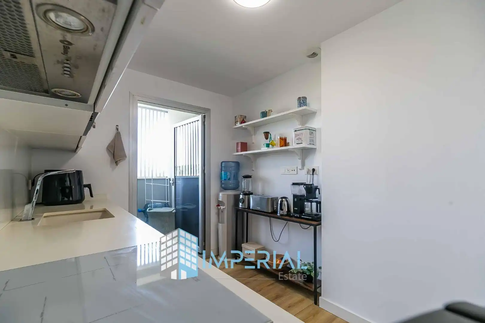 Kitchen of Flat for sale in Fuengirola  with Air Conditioner, Heating and Terrace