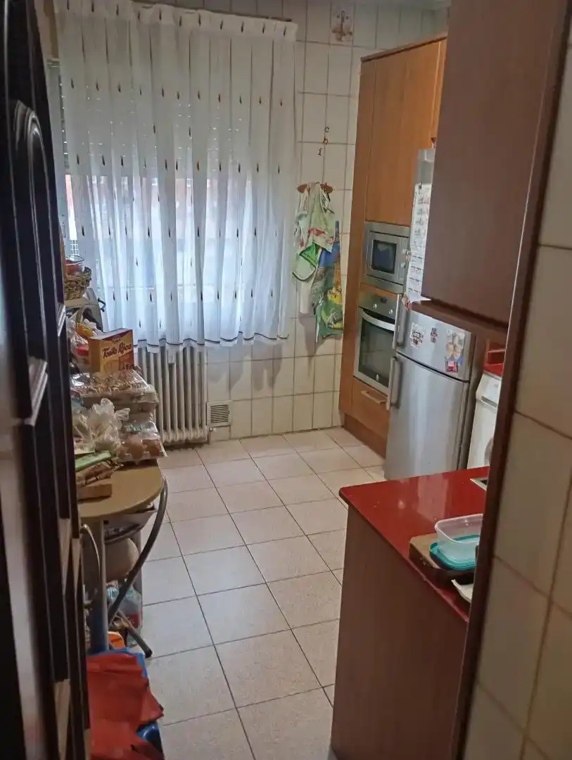 Cocina de Piso en venta en  Logroño con Balcón