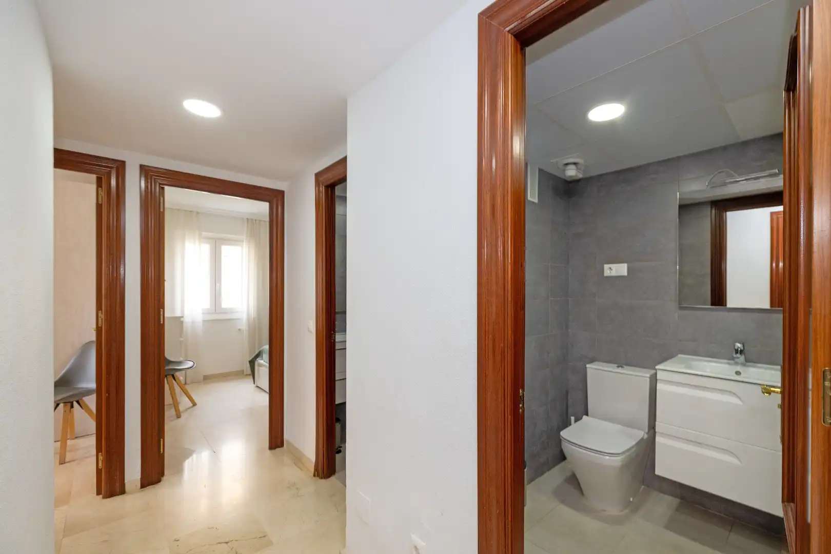 Baño de Piso en venta en Málaga con Aire acondicionado, Amueblado y Balcón
