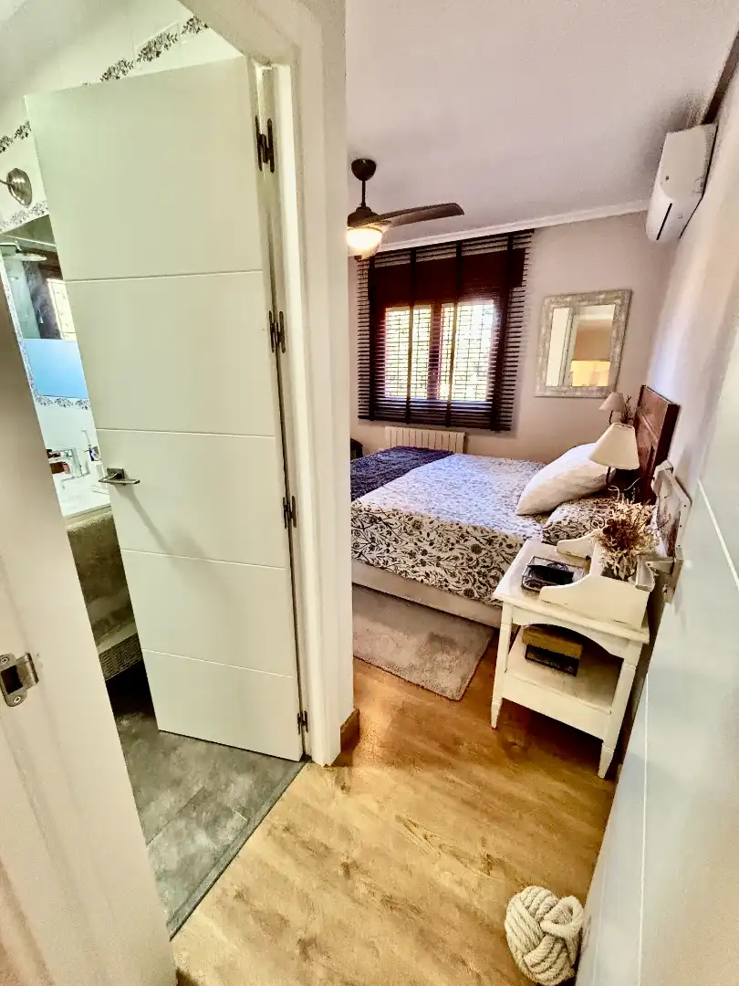 Dormitori de Casa o xalet en venda en Mutxamel amb Aire condicionat, Jardí privat i Terrassa
