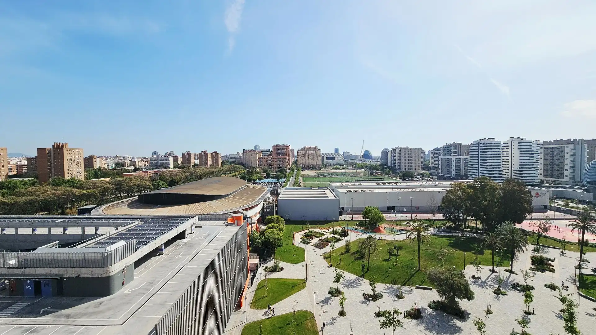 Vista exterior de Piso en venta en Valencia con Aire acondicionado y Terraza
