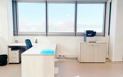 Office to rent in Granollers  with Air Conditioner