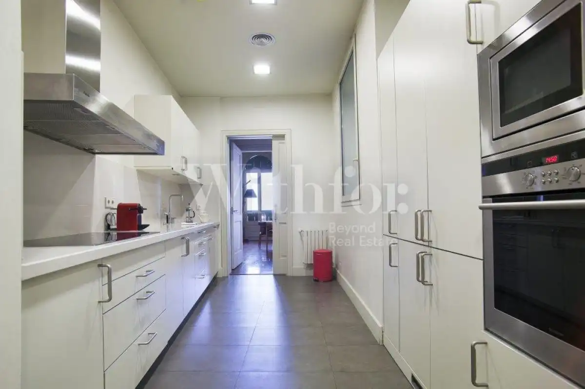 Kitchen of Flat for sale in Barcelona  with Air Conditioner, Heating and Parquet flooring