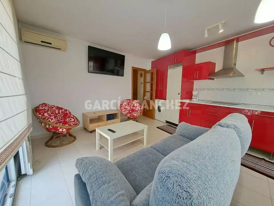 Apartamento con terraza en venta en Rúa as Mangas 0, imagen 2