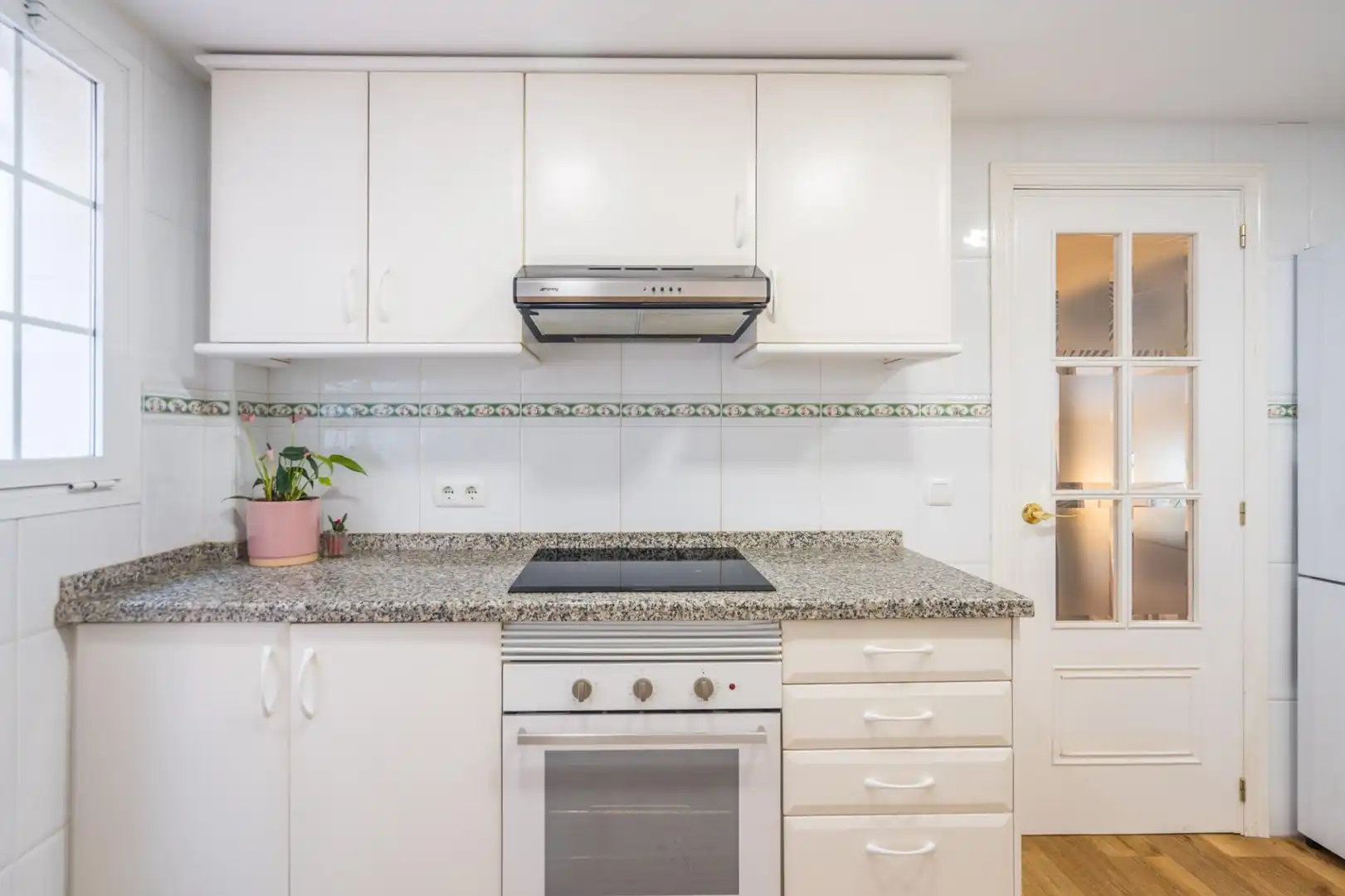 Flat with pool for sale in Calle MILA REIAL, imagen 25