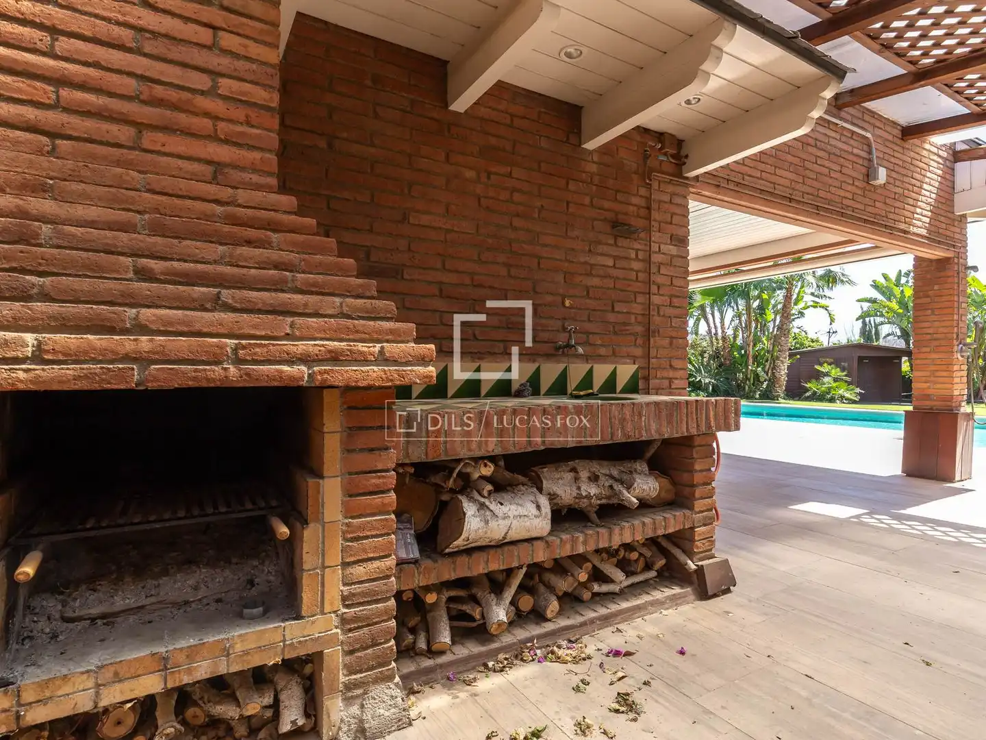 Terrassa de Casa o xalet en venda en Sant Just Desvern amb Aire condicionat, Calefacció i Jardí privat