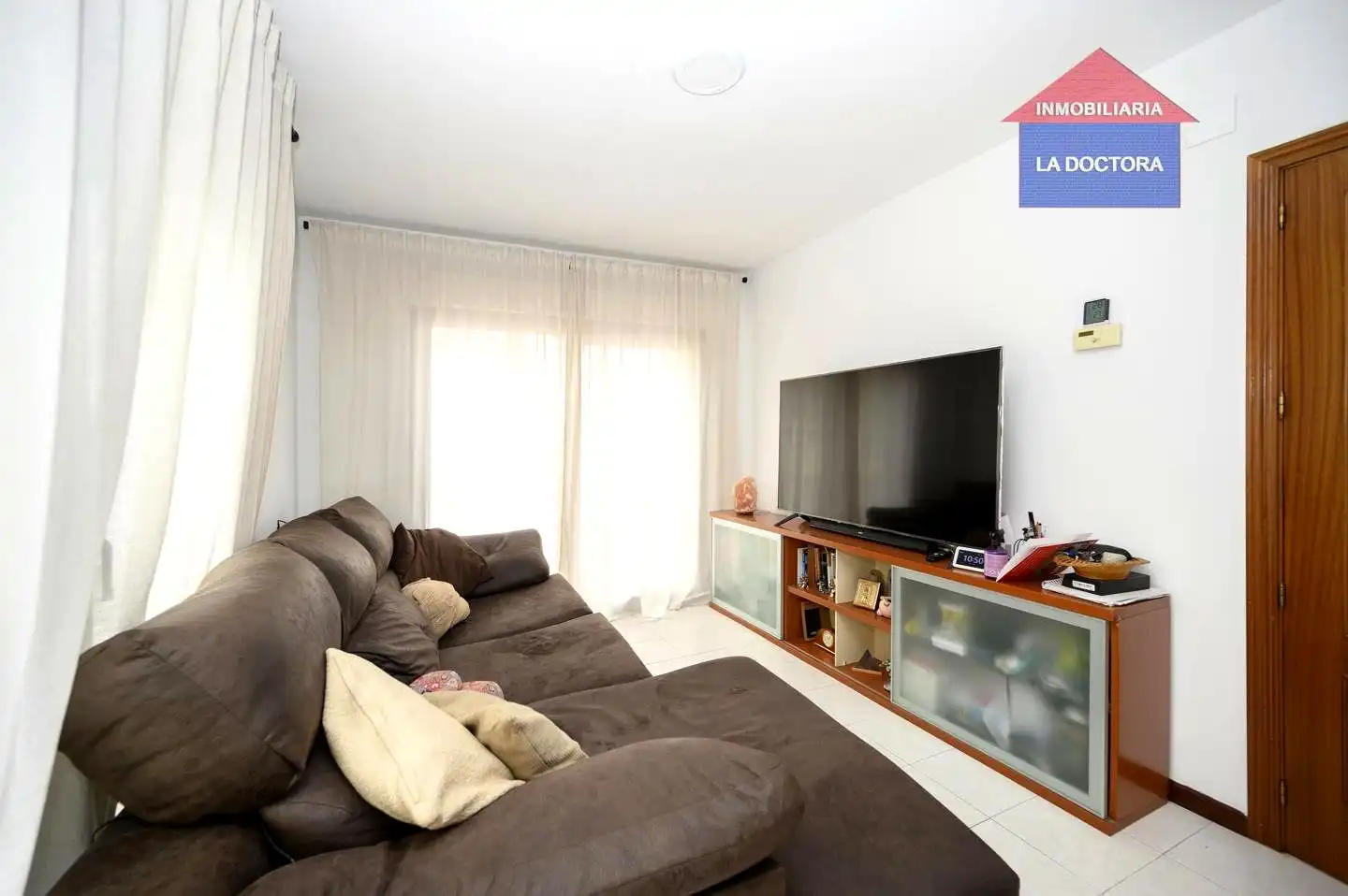 Sala de estar de Casa o chalet en venta en Navalcarnero con Calefacción, Jardín privado y Terraza