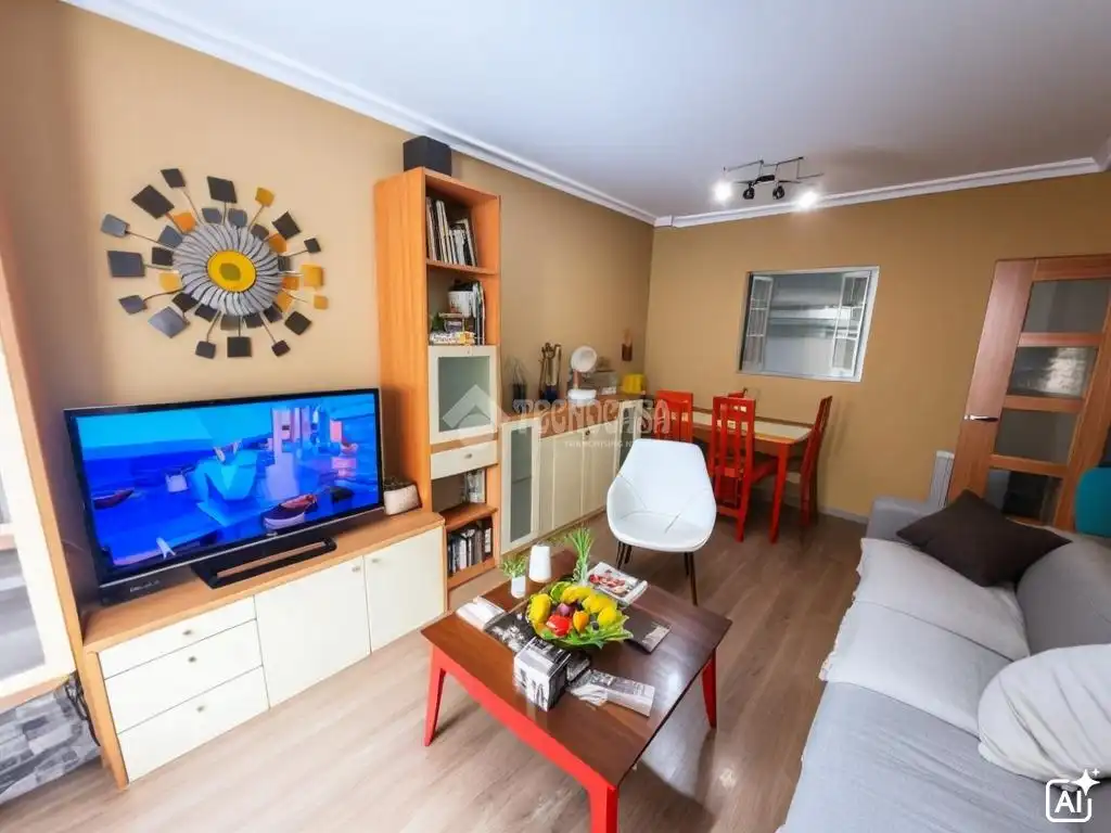 Living room of Flat for sale in Parla  with Air Conditioner, Heating and Parquet flooring