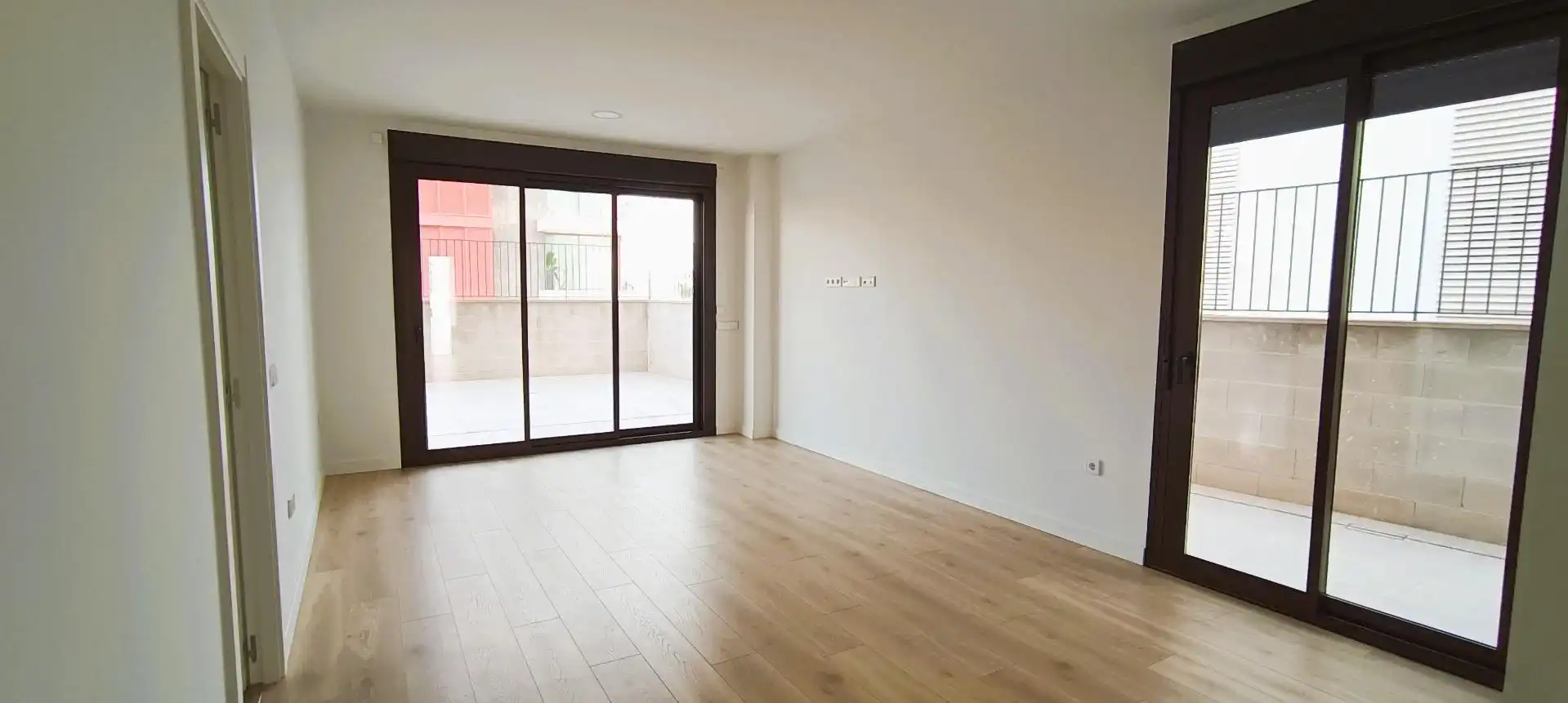 Erdgeschoss zur Miete in  Palma de Mallorca mit Klimaanlage, Parkett und Terrasse
