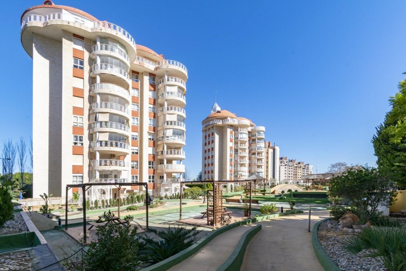 Vista exterior de Ático en venta en Cartagena con Aire acondicionado, Jardín privado y Terraza