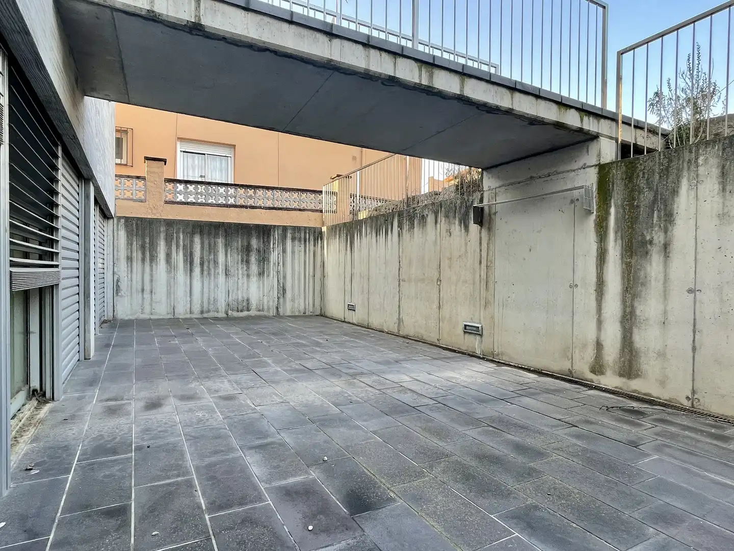 Aparcament de Oficina de lloguer en Aiguaviva Parc