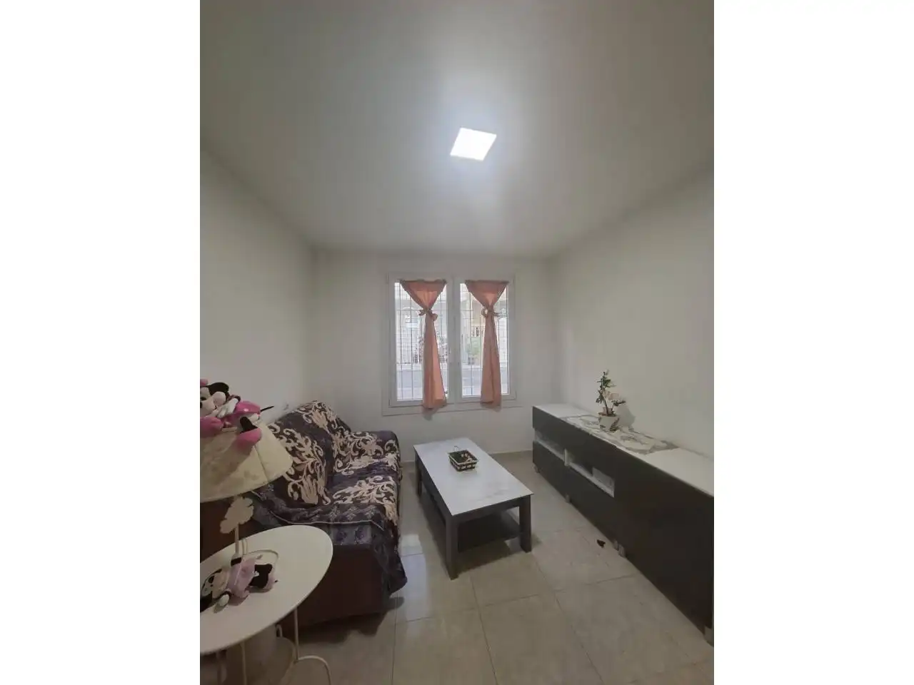 Sala de estar de Piso en venta en Roquetas de Mar con Aire acondicionado y Amueblado