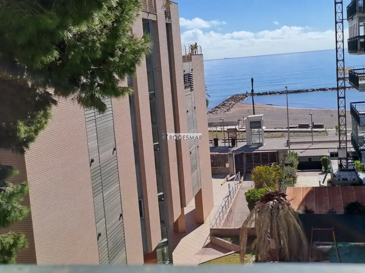 Außenansicht von Wohnungen zum Verkauf in Benicasim / Benicàssim mit Gemeinschaftspool
