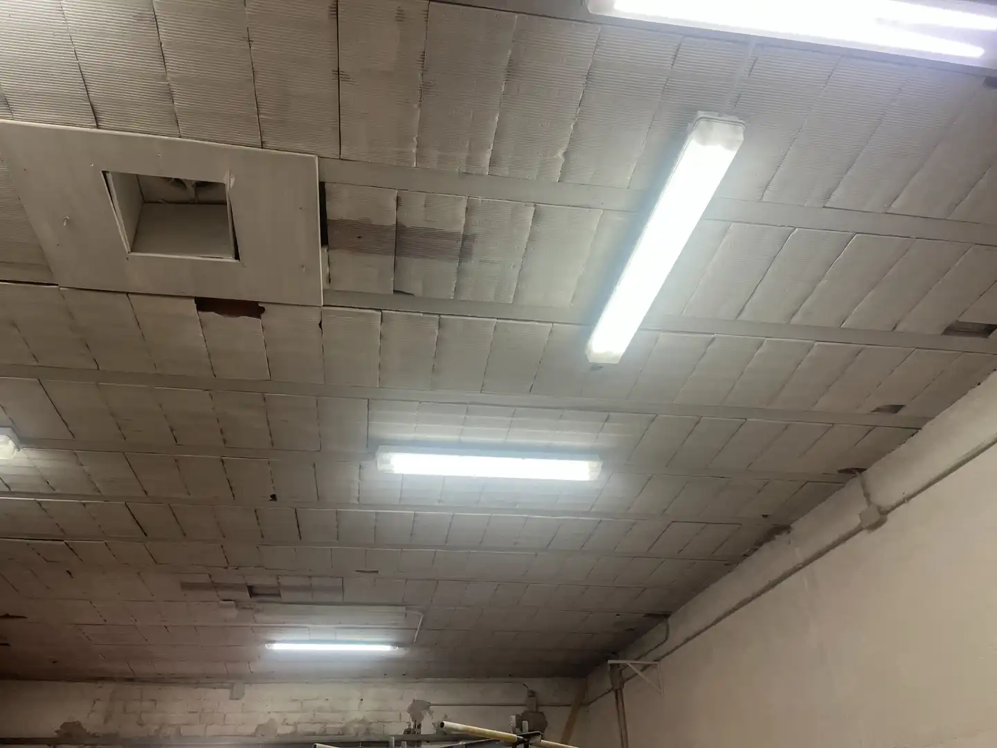 Commercial properties for sale in Terrassa  with Heating and Furnished