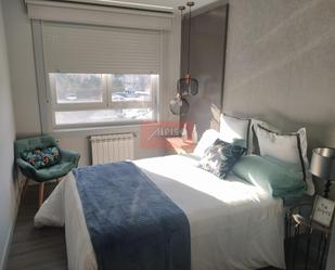 Bedroom of Apartment for sale in Ourense Capital   with Balcony