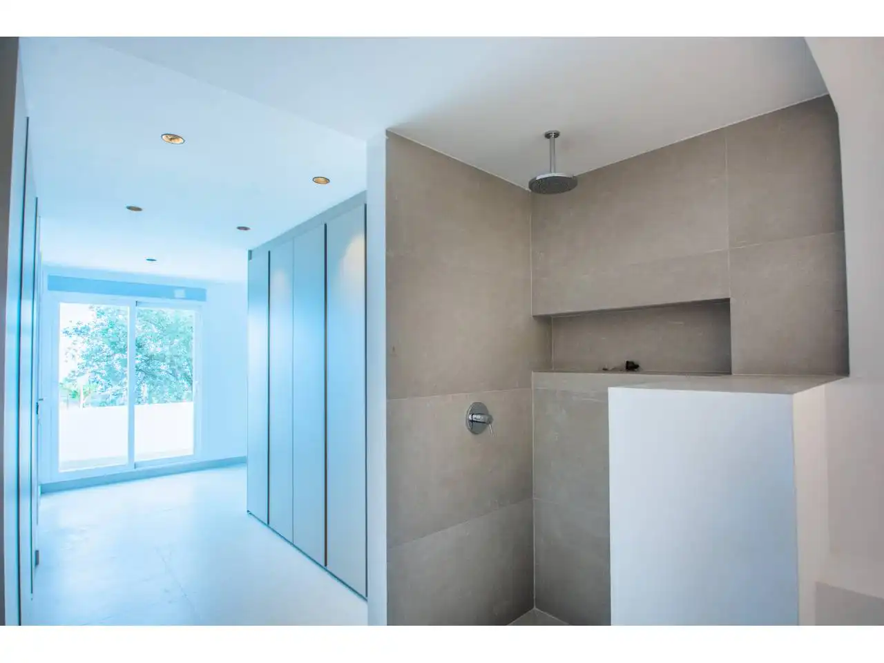 Bany de Apartament en venda en Marbella amb Aire condicionat, Calefacció i Terrassa
