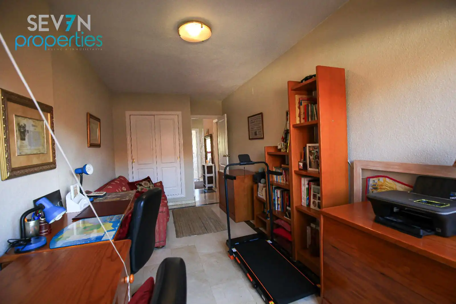Habitación de Casa adosada en venta en Alicante / Alacant con Aire acondicionado, Calefacción y Piscina