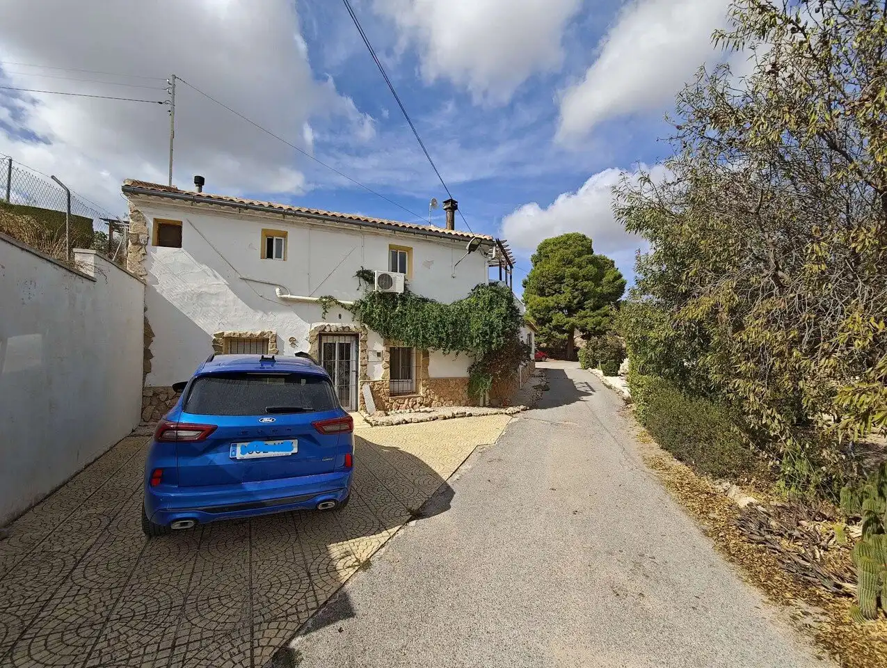 Vista exterior de Finca rústica en venta en Yecla con Terraza y Amueblado