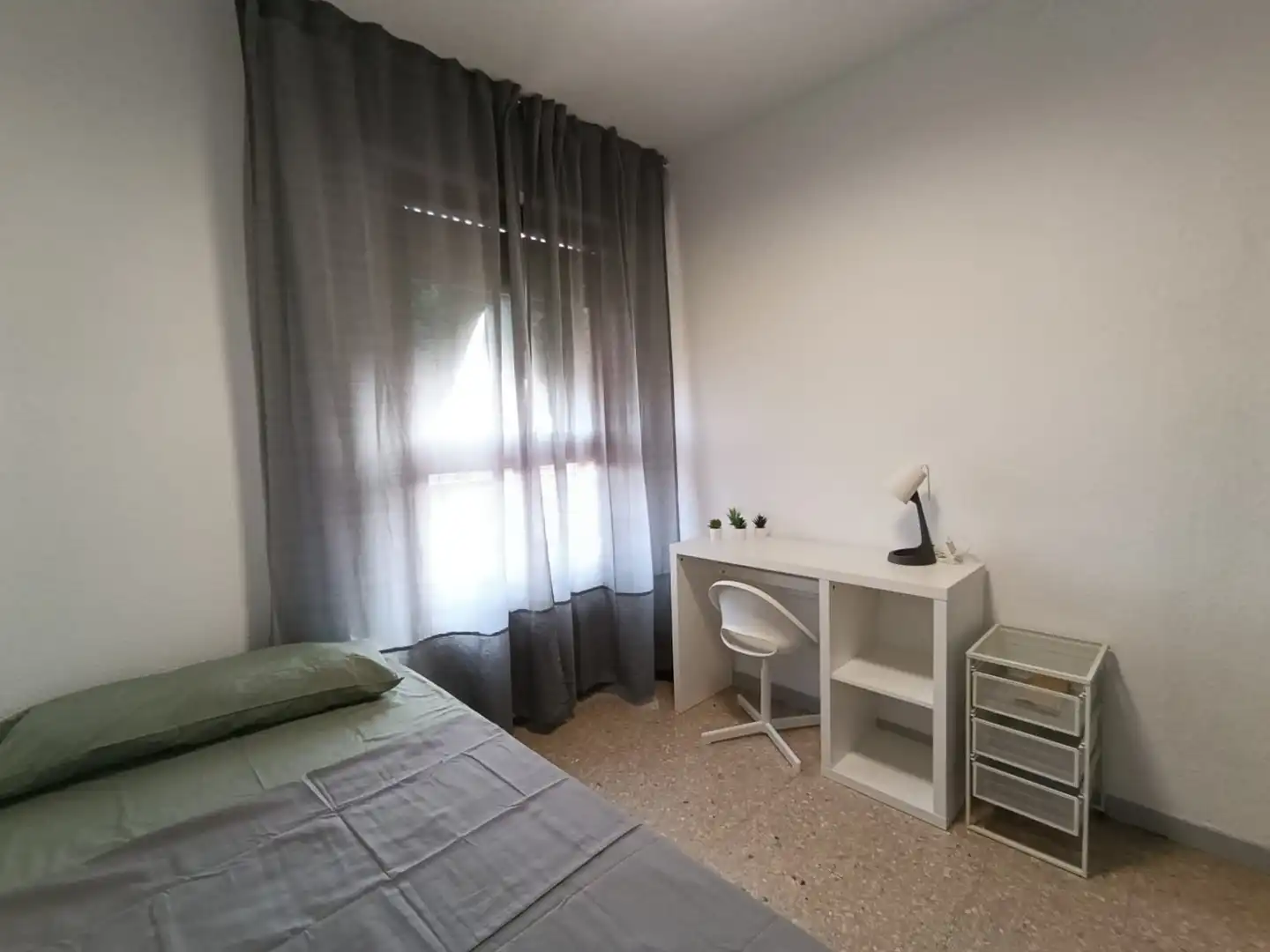 Habitación en Calle Najarra, Entrevías