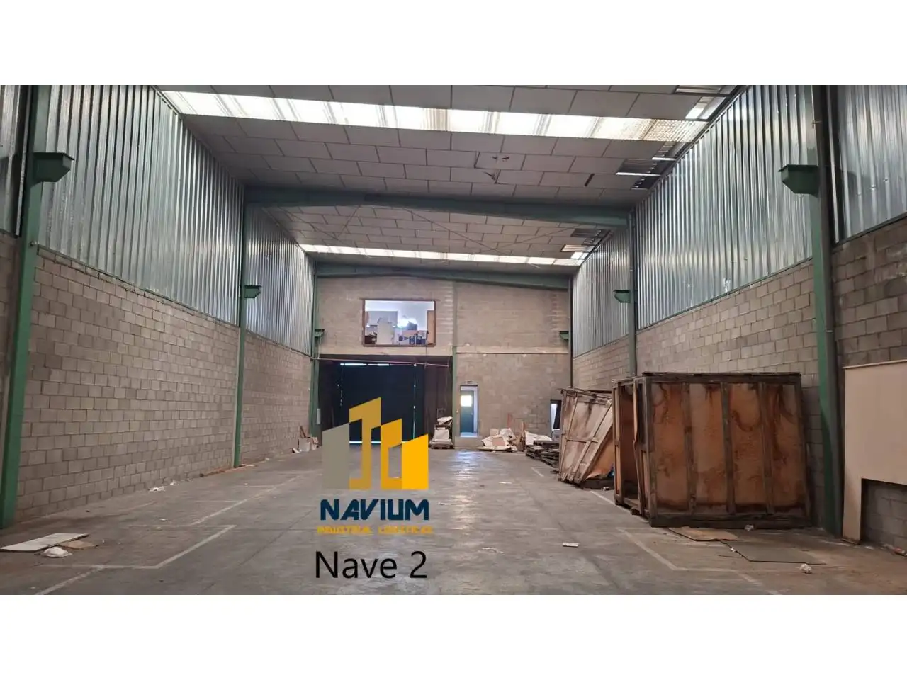 Vista exterior de Nave industrial en venta en Seseña