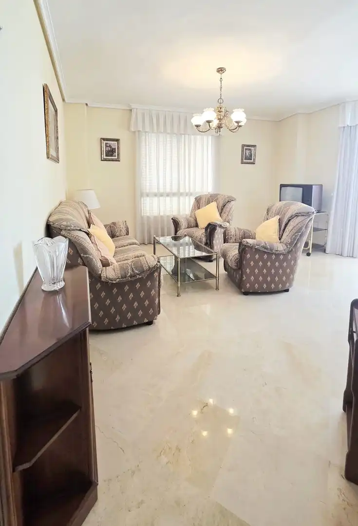 Wohnzimmer von Wohnung zum Verkauf in Benidorm mit Klimaanlage und Terrasse