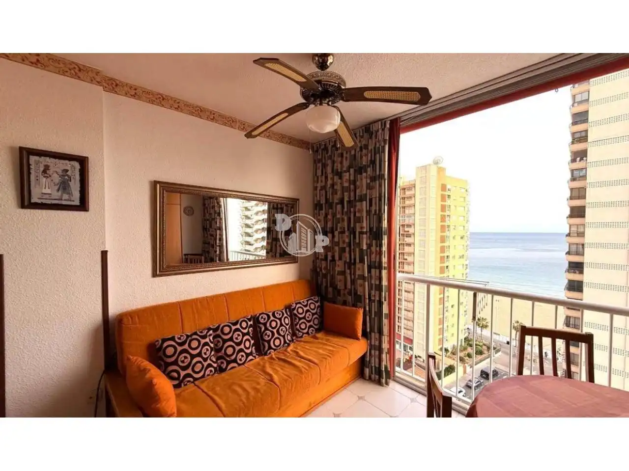 Schlafzimmer von Wohnung zum Verkauf in Benidorm