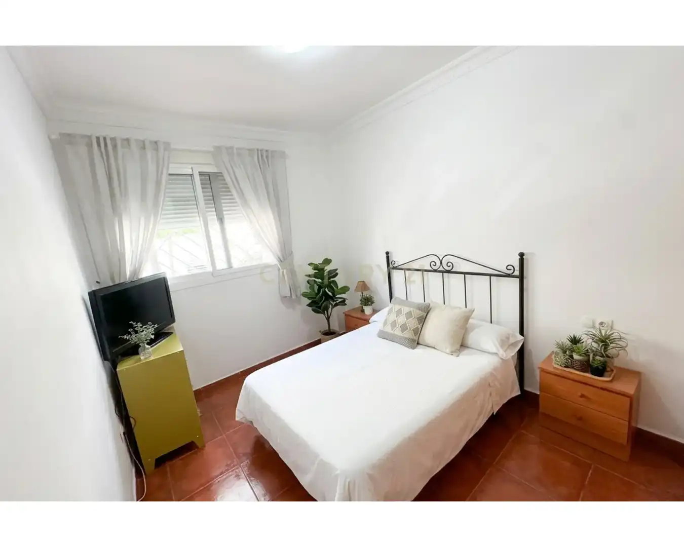 Dormitori de Planta baixa en venda en Fuengirola amb Aire condicionat, Forn i Rentadora