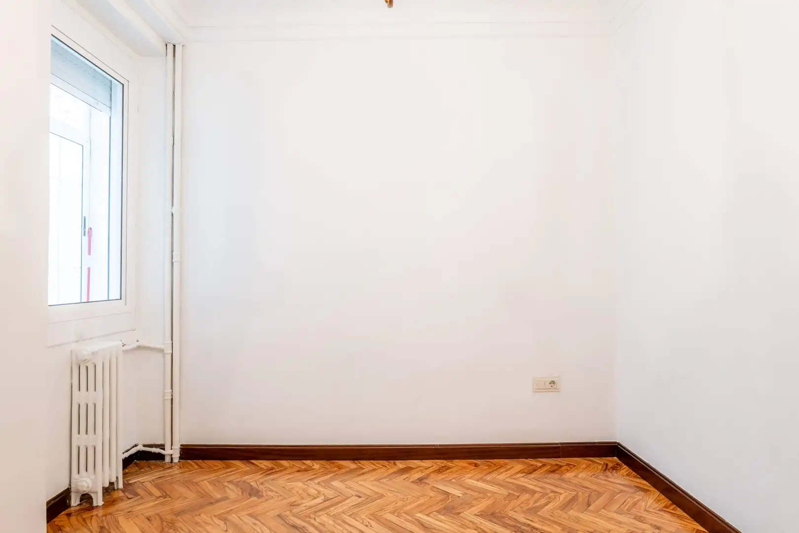Dormitori de Pis en venda en Zaragoza amb Calefacció i Parquet