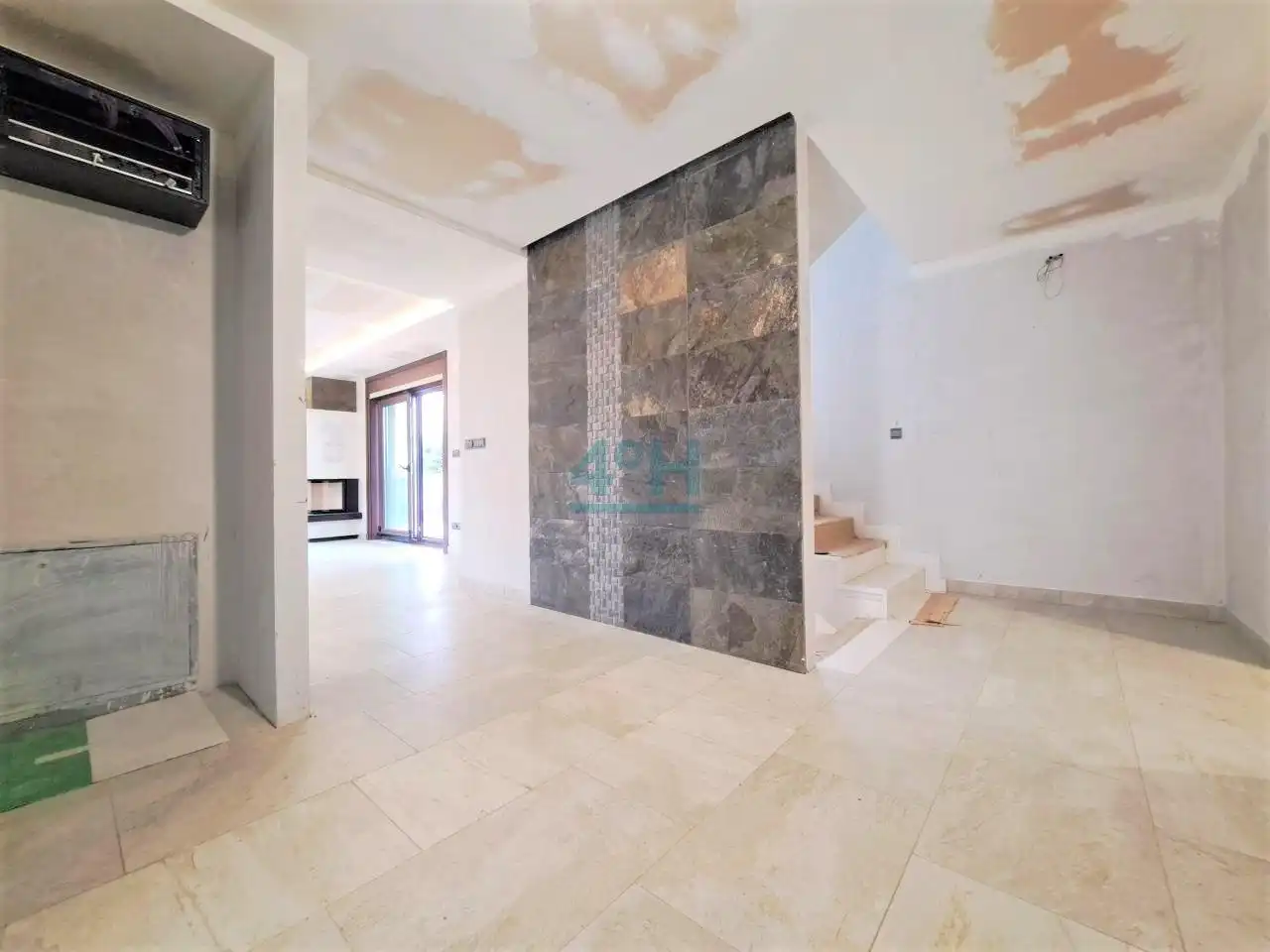 Casa o chalet en venta en O Carballiño   con Calefacción, Jardín privado y Terraza