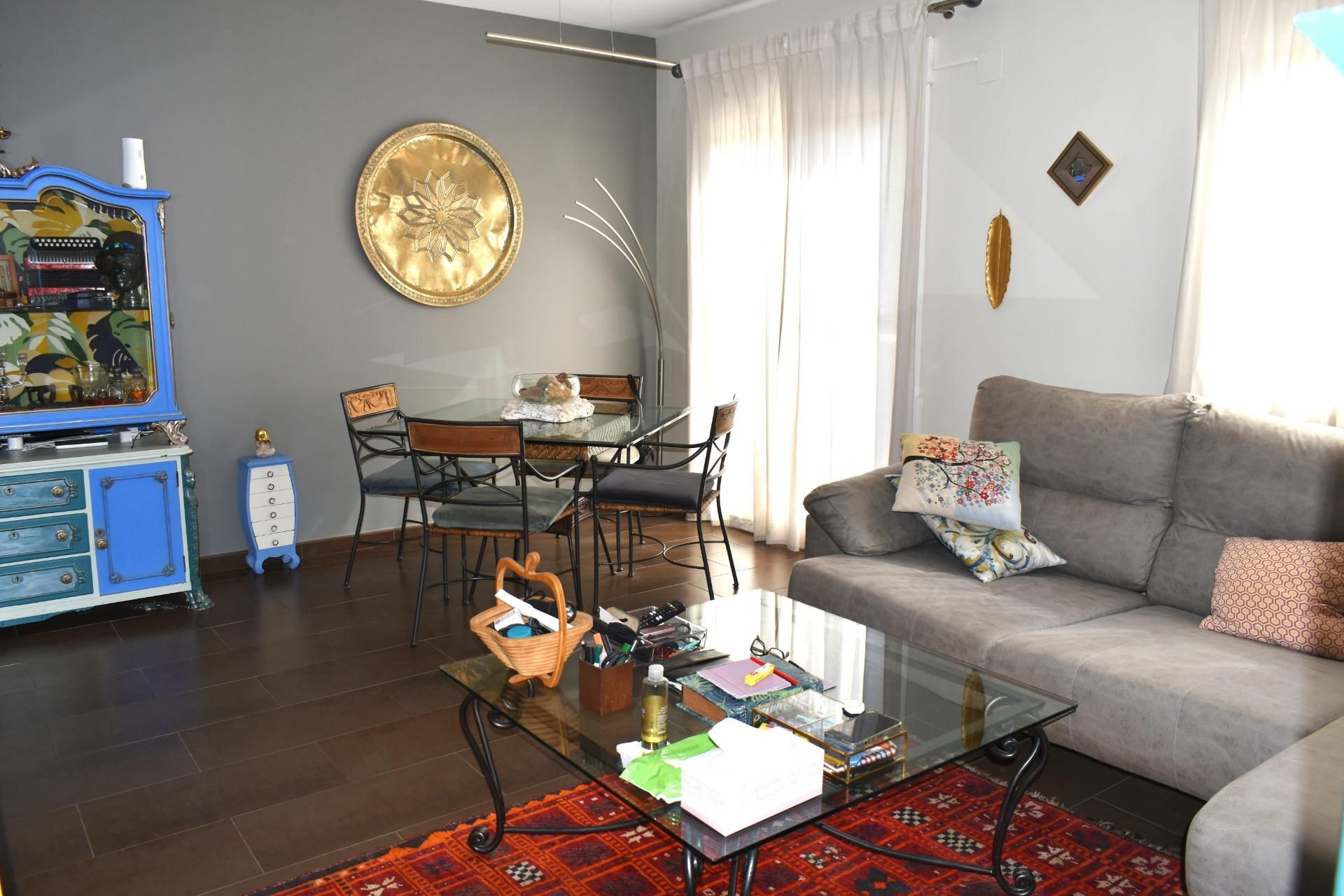 Casa adosada en venda a Calle de la Pau