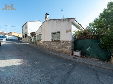 Casa en venda a Calle Tejedores 25