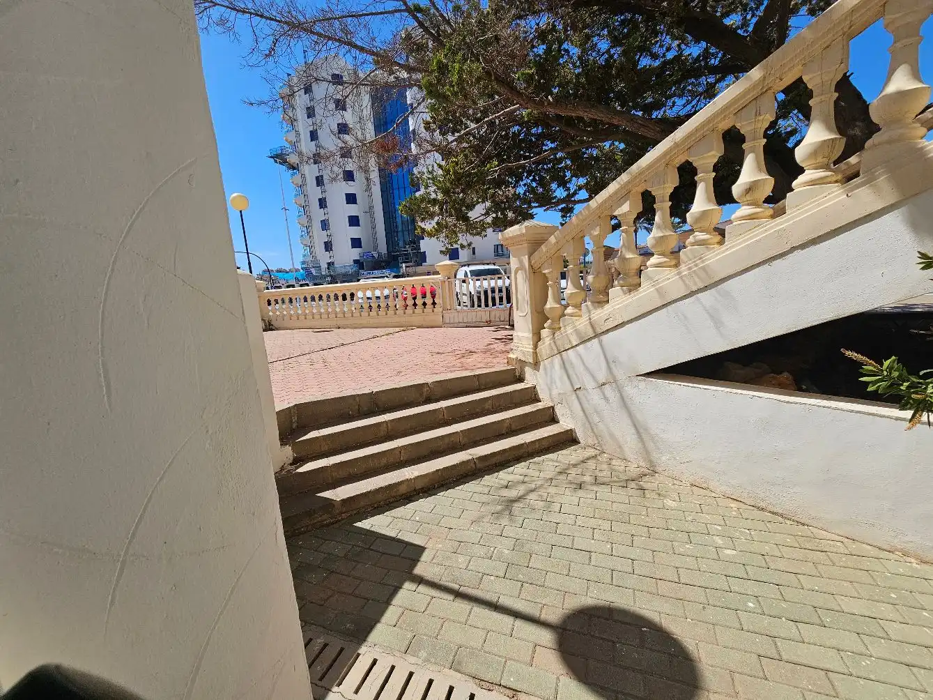 Vista exterior de Apartament en venda en La Manga del Mar Menor amb Piscina comunitària