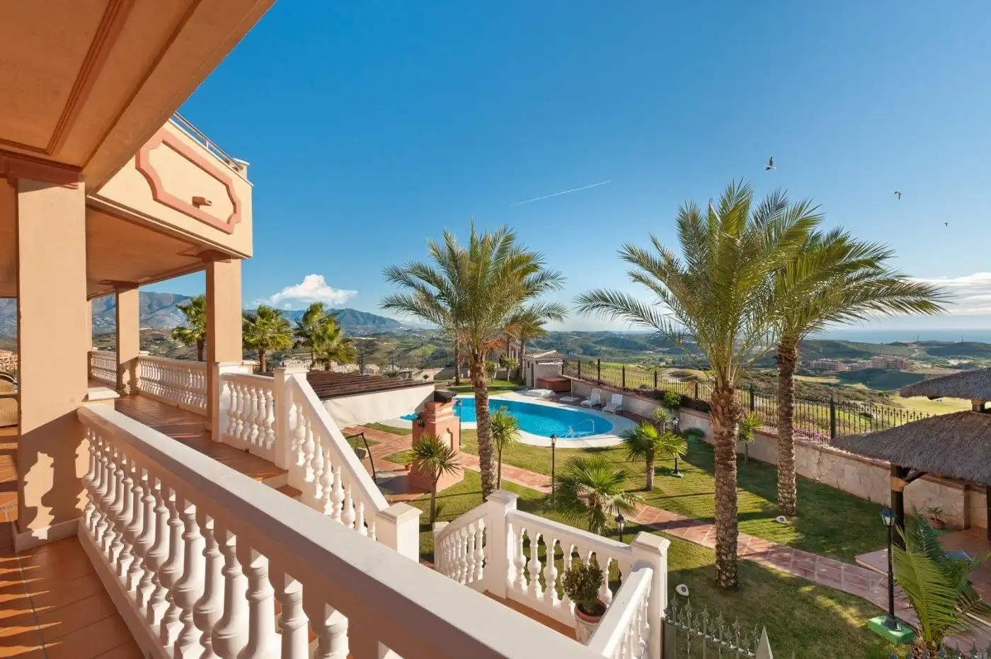 Villa mit Pool zum Verkauf in Riviera del Sol, imagen 4