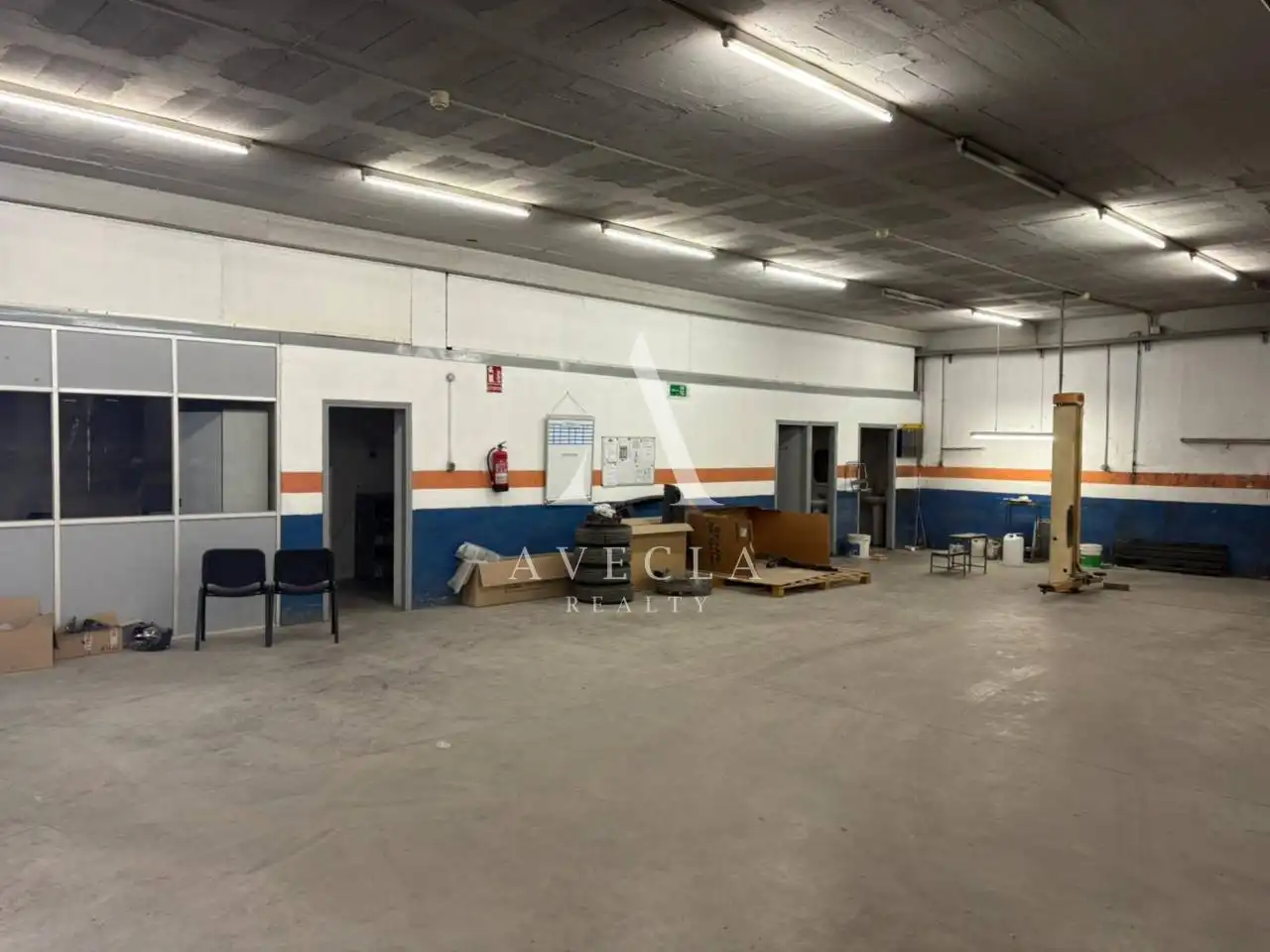 Nau industrial en venda en Sant Esteve Sesrovires