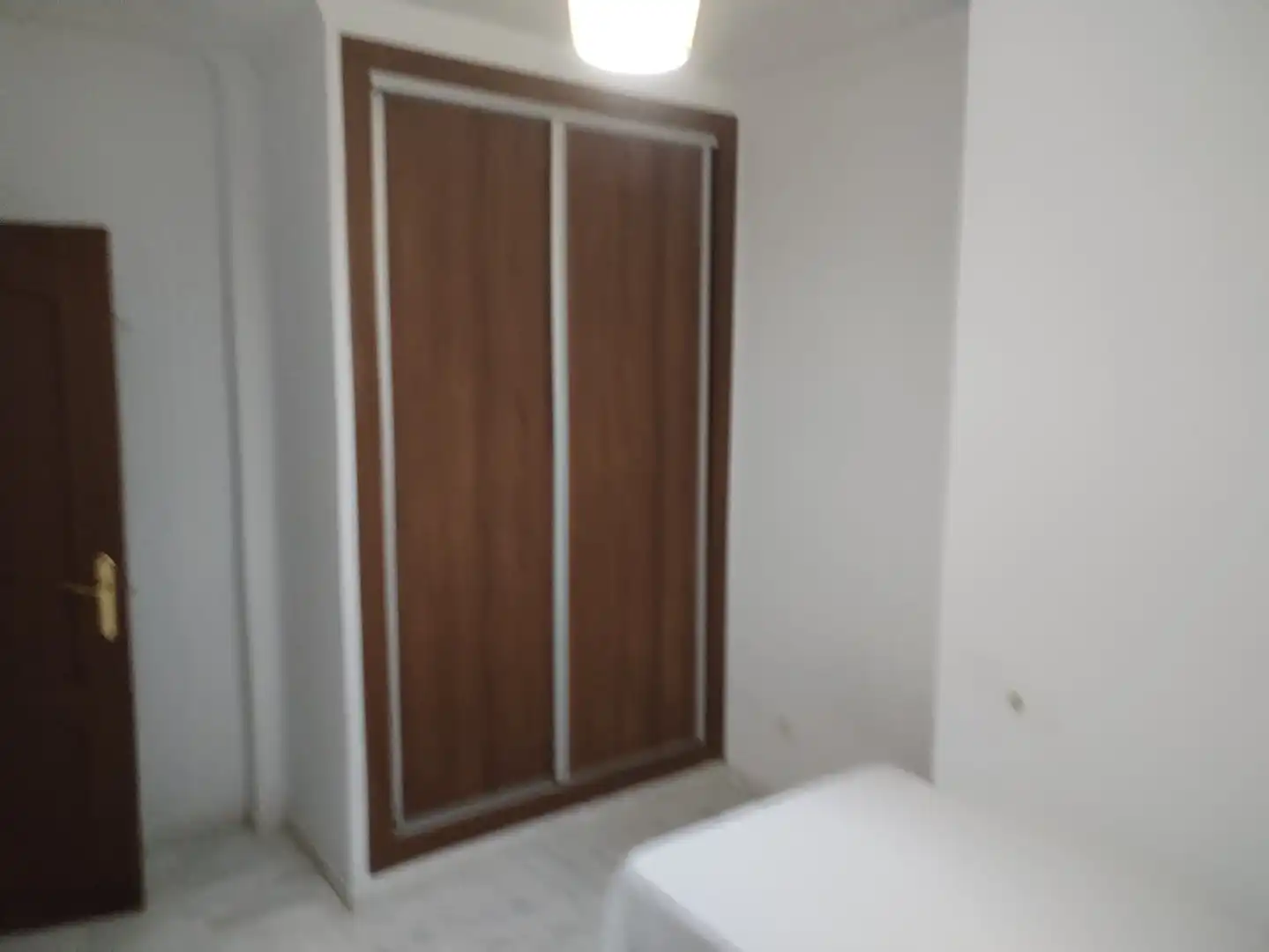 Habitación de Dúplex de alquiler en La Algaba con Terraza y Amueblado