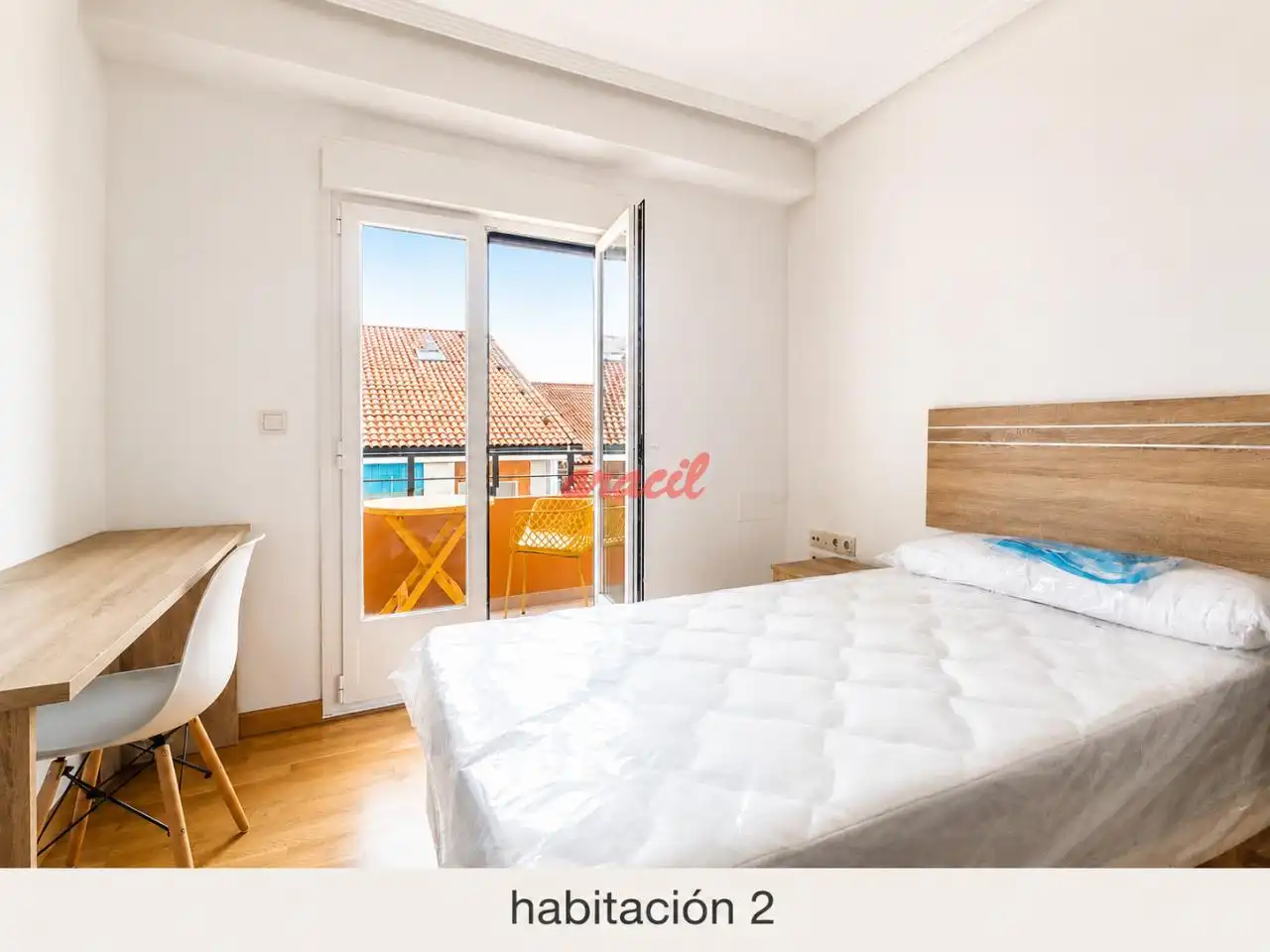 Schlafzimmer von Wohnung zur untervermieten in Ourense Capital  mit Heizung und Möbliert