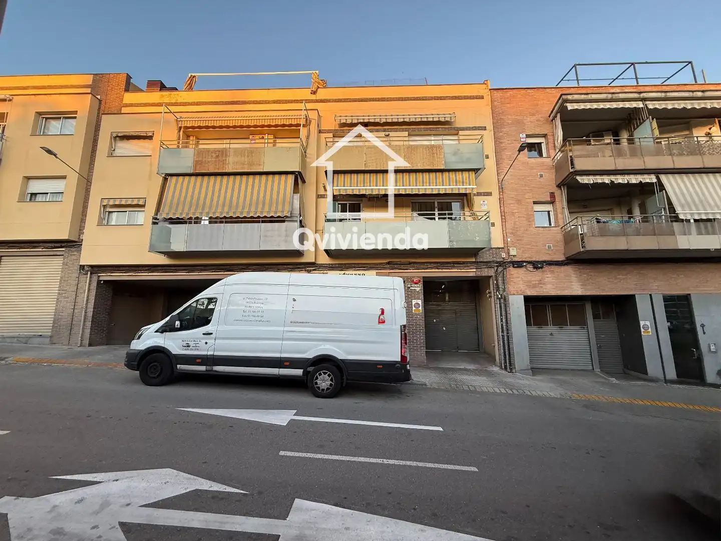 Vista exterior de Garaje en venta en Terrassa