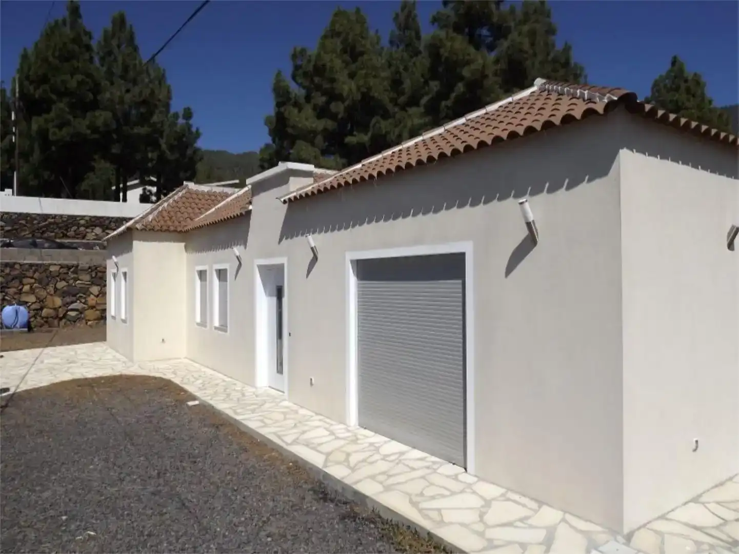 Vista exterior de Casa o chalet en venta en El Paso con Aire acondicionado