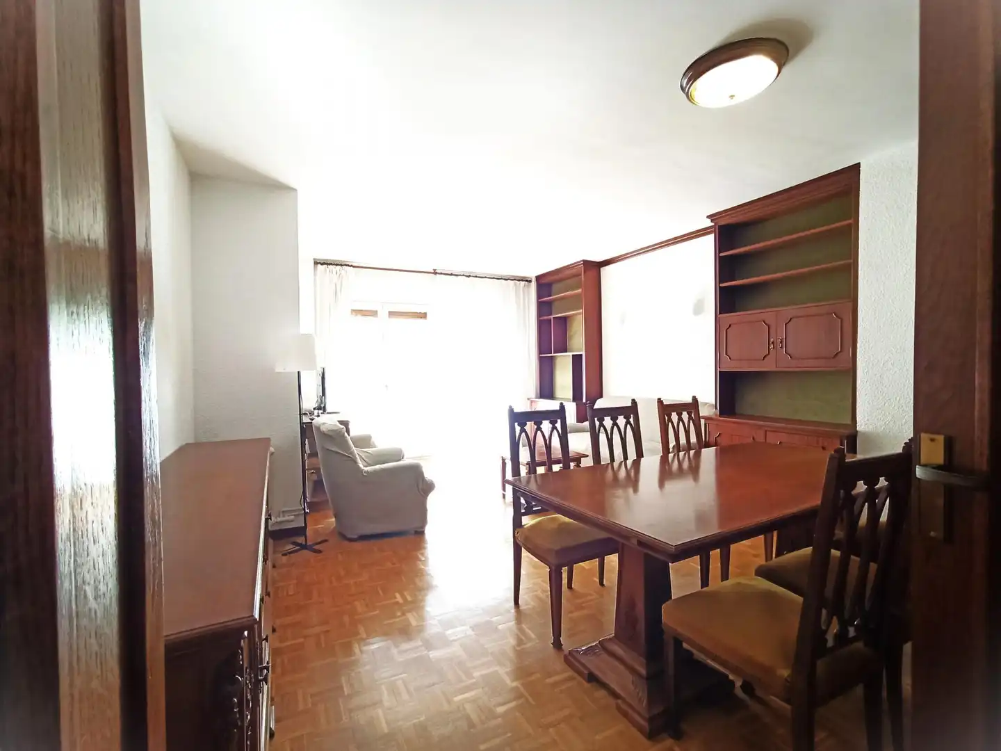 Flat for rent in de Sunyer, Ponent
