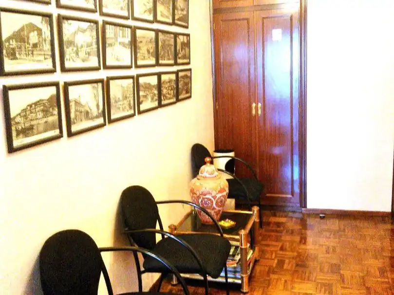 Büro zur Miete in Málaga mit Klimaanlage, Heizung und Möbliert