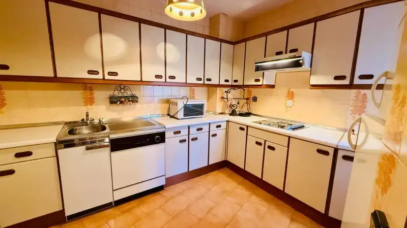 Küche von Wohnung zum Verkauf in El Espinar mit Heizung, Privatgarten und Parkett