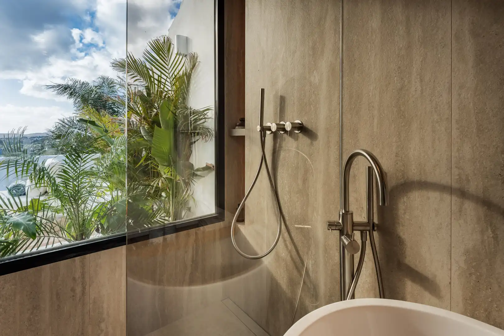 Bathroom of Detached homes for sale in Marbella  with Terrace and Internet